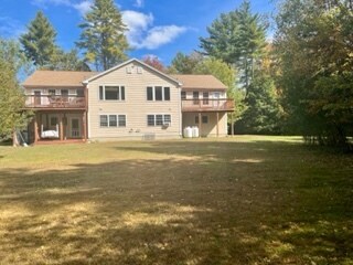 back of house - 350 Old Rochester Rd