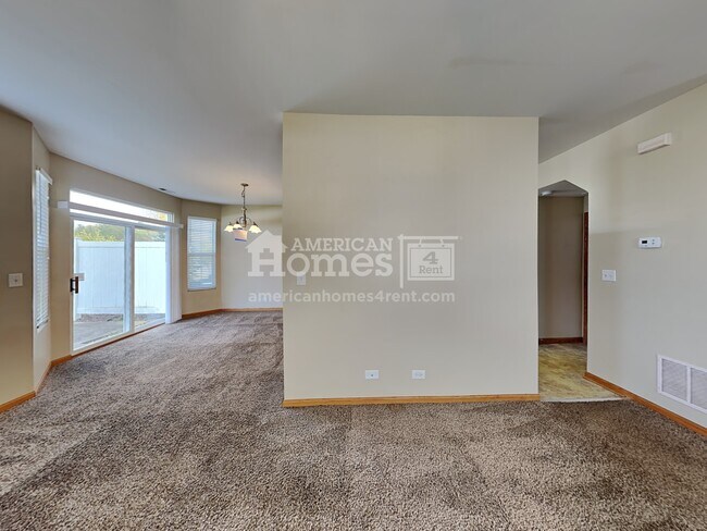 Building Photo - 1732 Parkside Drive