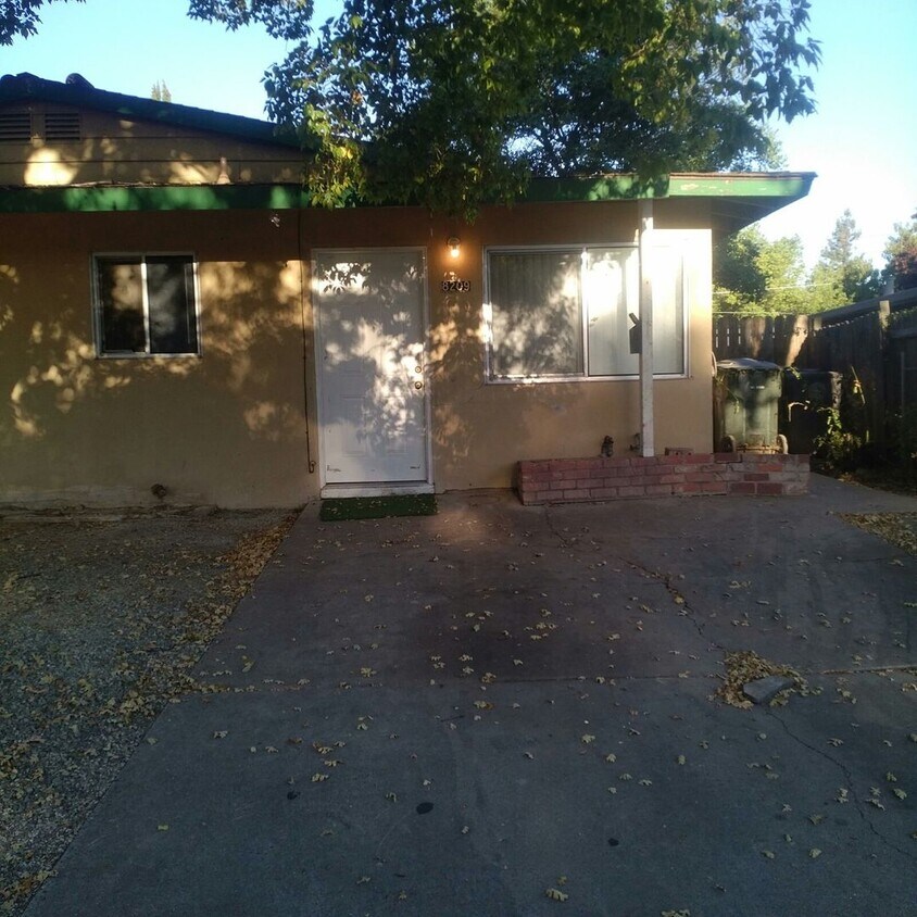 8209 Cordelia Cir, Citrus Heights, CA 95621 House Rental in Citrus