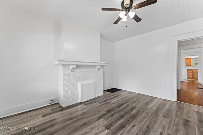 Foto del edificio - 401 S 38th St