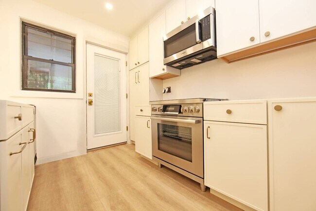 Foto del edificio - 39-78-78 47th St