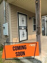 Building Photo - 226 N 26th St