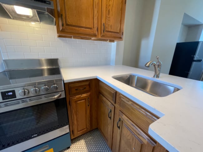 Photo - 7130 Germantown Ave (Philadelphia, PA) Apartment