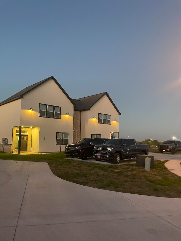 129 Micah Point, La Vernia, TX 78121 Townhome Rentals in La Vernia TX