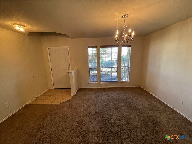Foto del edificio - 5414 Lions Gate Ln
