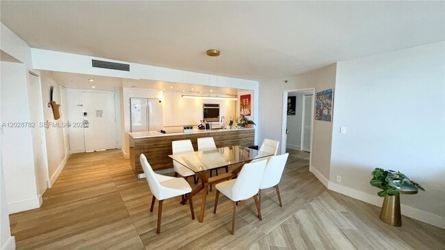 Photo - 1717 N Bayshore Drive A1951, Miami, FL 33132 - 1156 House