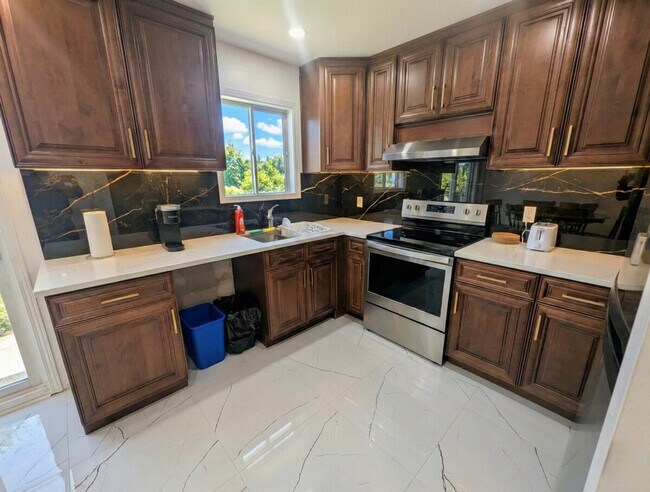 Photo du bâtiment - 4595 Rue L'Écuyer