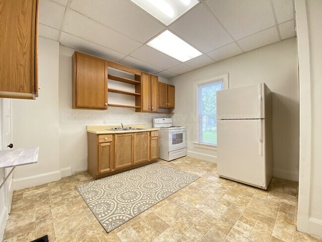 Building Photo - 1410 Phillips Ave