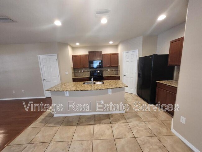 Foto del edificio - 4721 Chatterton Way