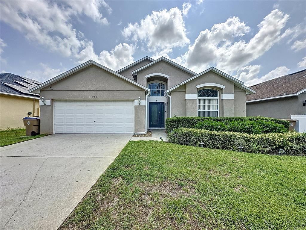 Foto principal - 8122 Yellow Crane Dr