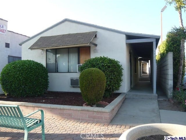 Primary Photo - 9173 Las Tunas Dr