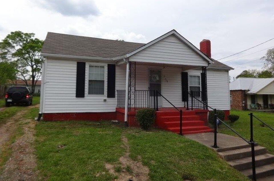 Foto principal - 518 Commonwealth St