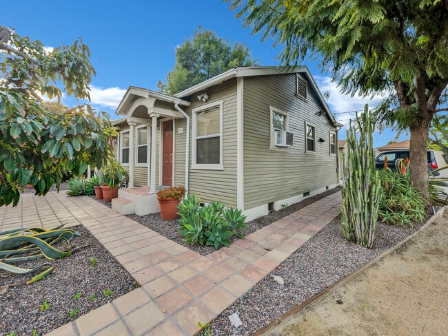 Foto del edificio - 2677 Rich St