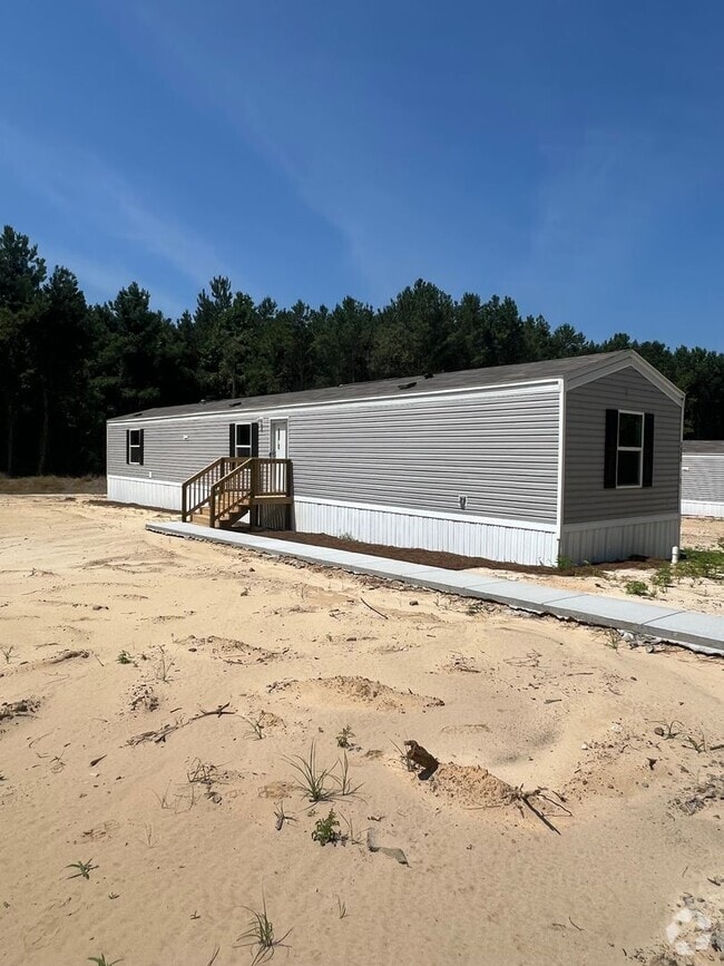 Building Photo - 1008 Evergreen Dr