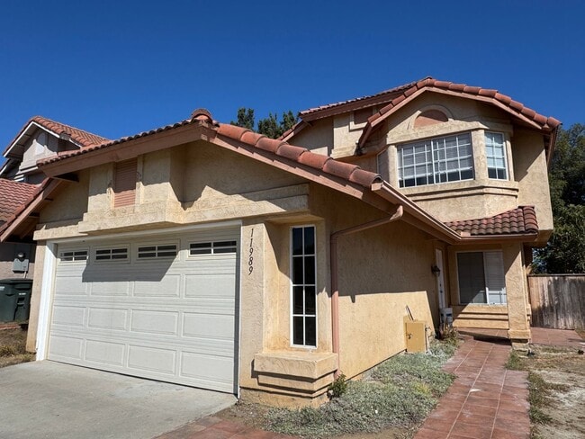 Building Photo - Beautiful 4 Bedroom in Rancho San Diego
