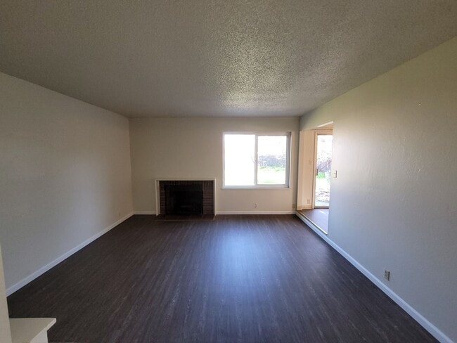 Foto del edificio - Avail Now