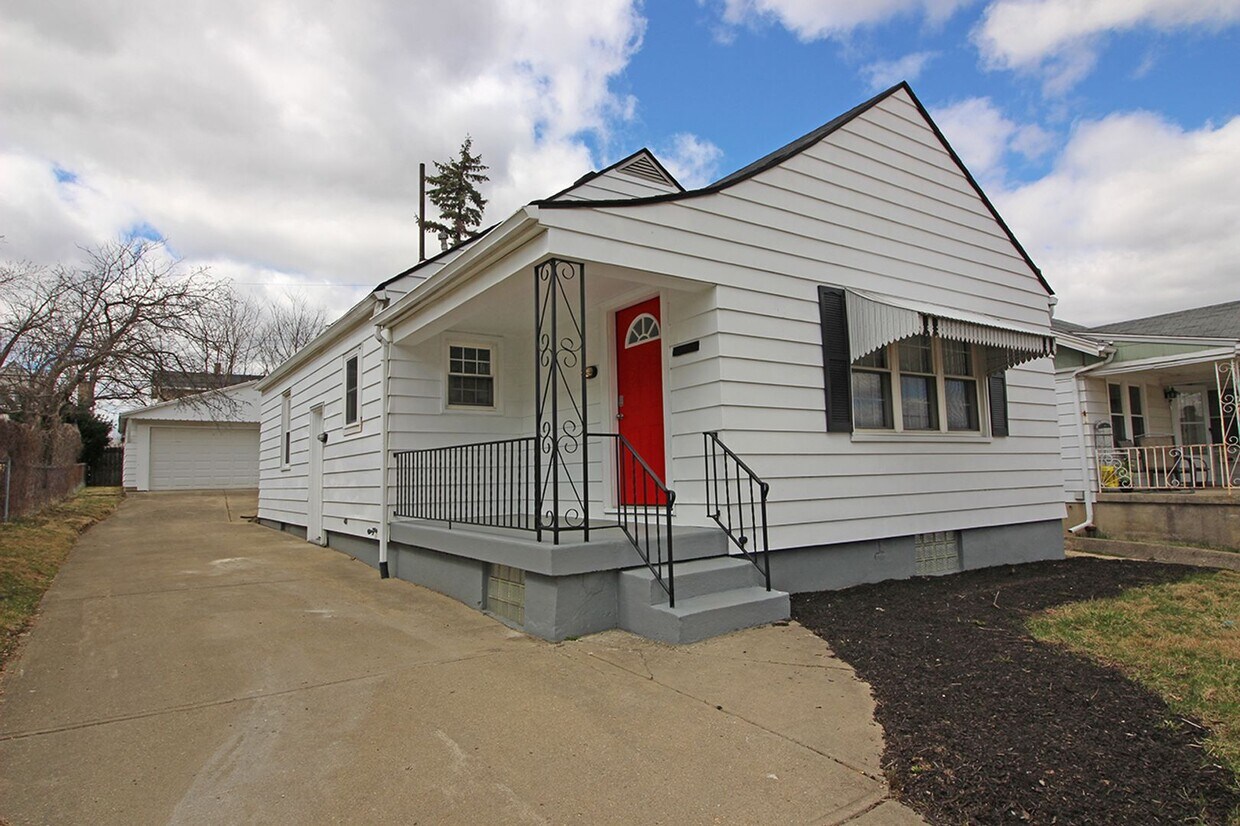 Primary Photo - Charming Single-Family Home in Dayton!