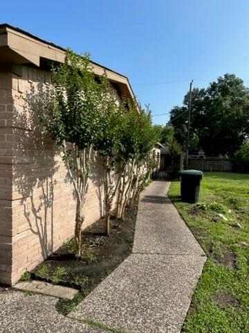 Building Photo - 5234 Stuyvesant Ln