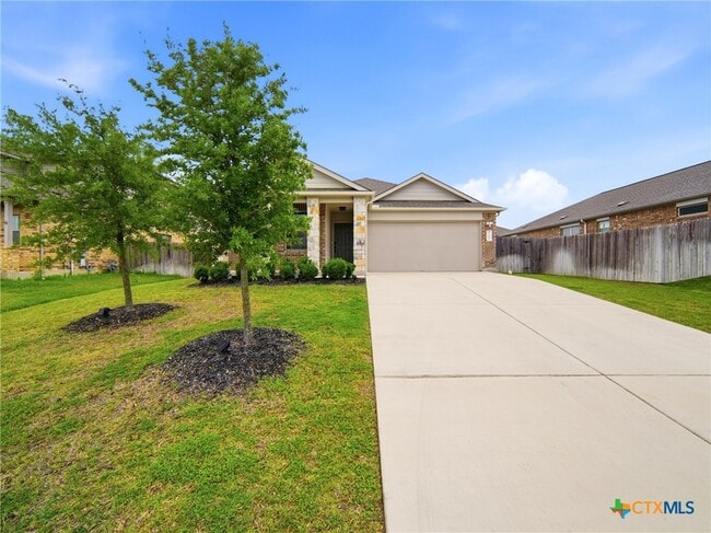 Foto del edificio - 21412 Wilmiller Ln