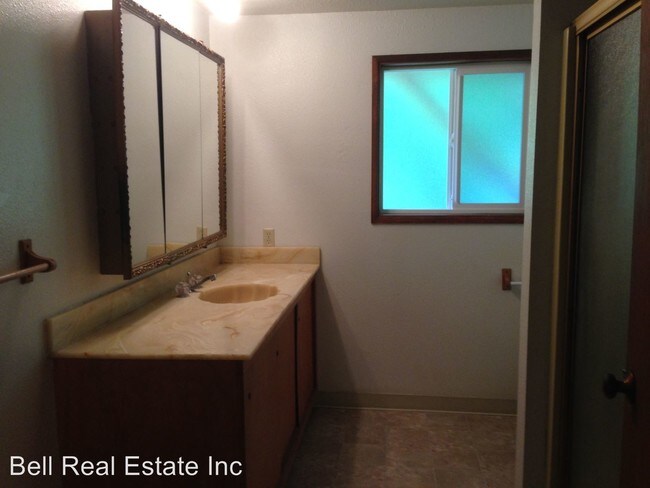 Foto del edificio - 1510 Riverview St