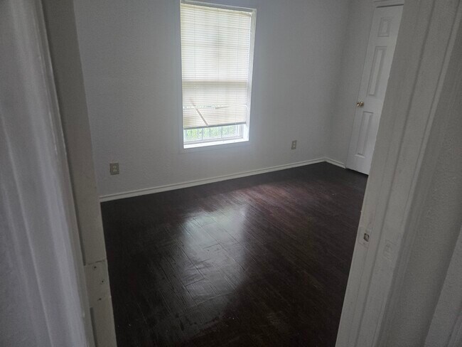 Foto del edificio - 3416 Wendelkin St