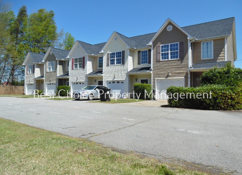 111 Dayton School Rd, Easley, SC 29642 Townhome Rentals in Easley SC