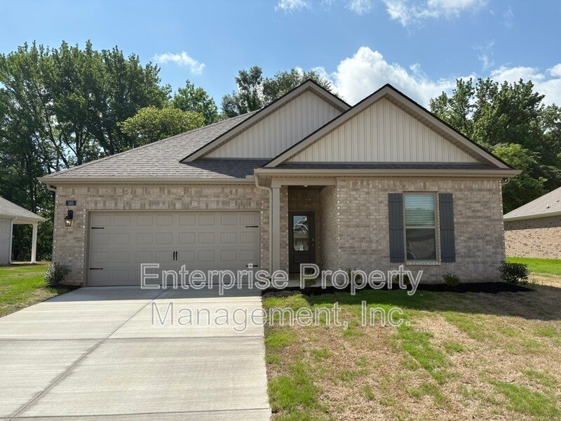 Building Photo - 385 Windemere Lp