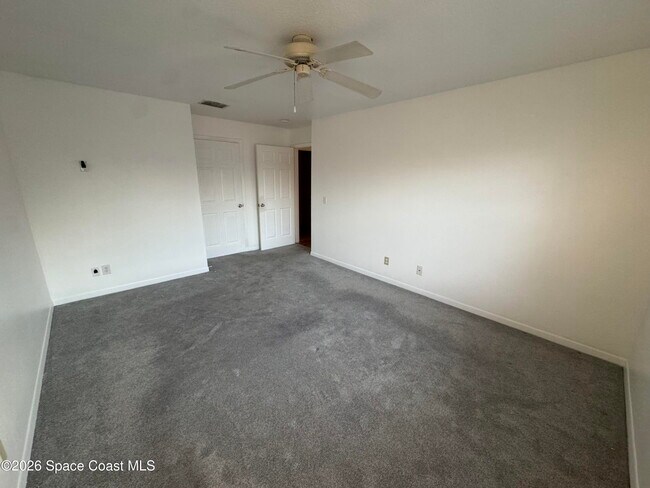 Foto del edificio - 1790 Rocky Wood Cir