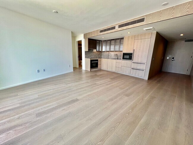 Foto del edificio - Well Maintained 1 Bed, 1 Bath, 1 parking i...