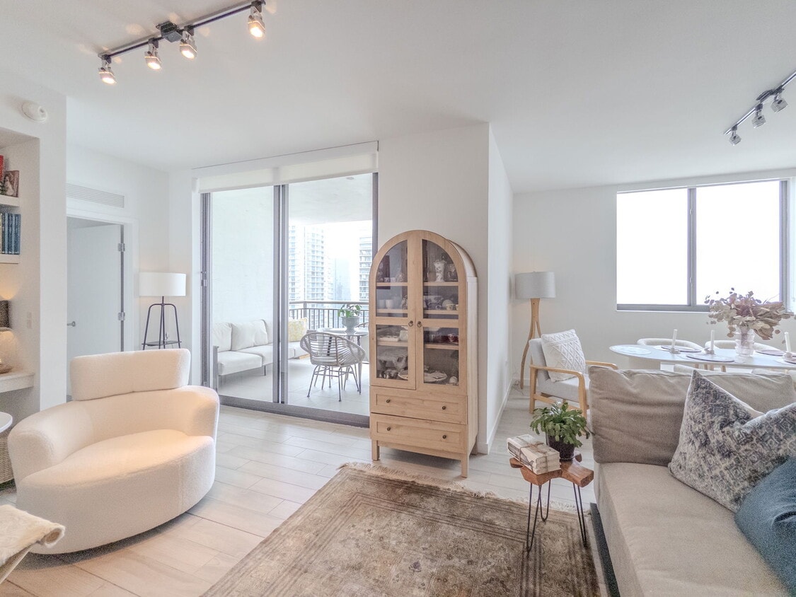 Photo - 999 Southwest 1st Avenue Apt #3204, Miami, FL 33130 - 2 BR 2 BA condo