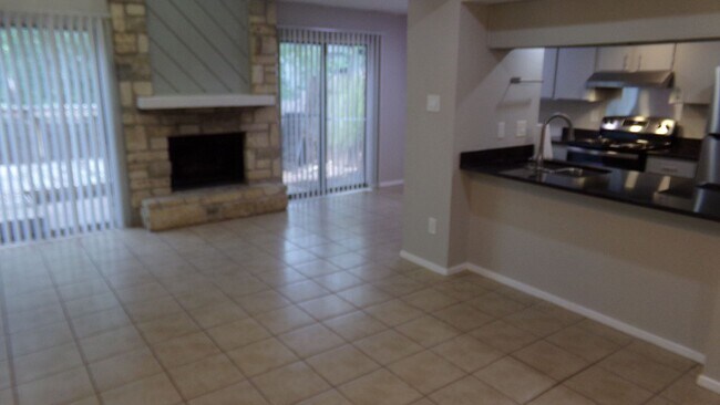 Building Photo - Yuhashi Properties1 (1606 Waterloo Trl)