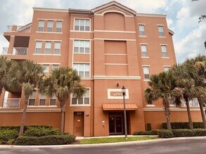 Building Photo - 7508 Toscana Blvd