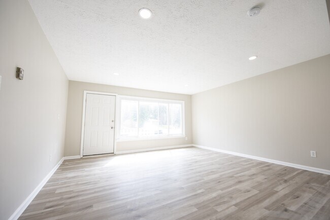 Foto del edificio - 9328 W Ridgewood Dr
