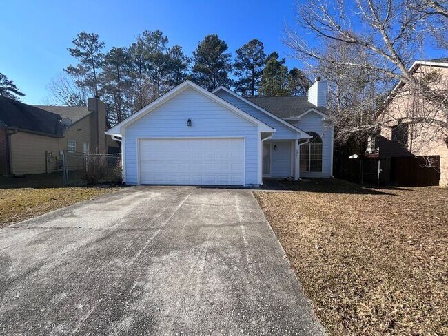 Foto del edificio - Charming 3-Bedroom Home in College Park – Coming Soon for Lease!