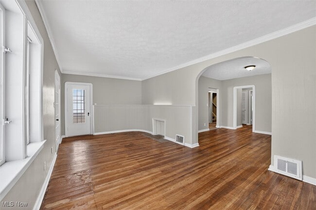 Building Photo - 4977 E 90th St