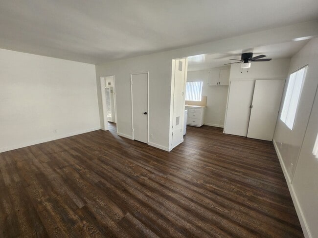 Raymond - Raymond Apartment