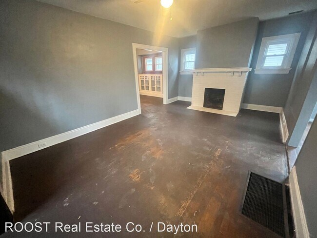 Foto del edificio - 3 br, 1 bath House - 43 W. Norman Avenue