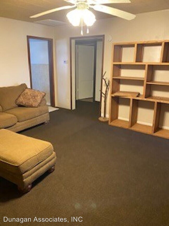 Building Photo - 2 br, 1 bath House - 316 K. St