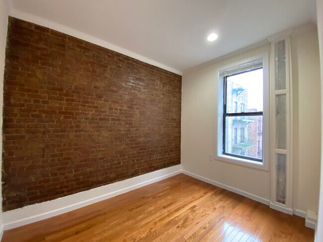 Foto del edificio - 1590 Amsterdam Ave