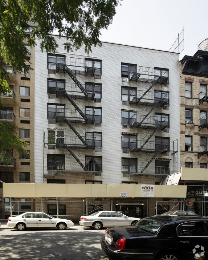 214 - 216 E 29th St - 214-216 E 29th St