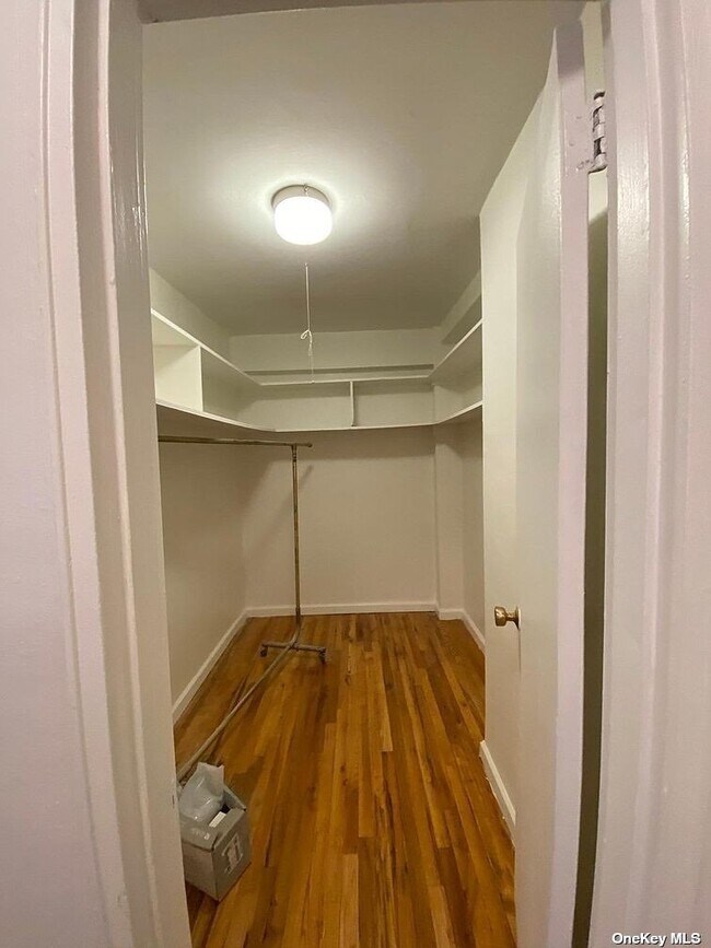 Foto del edificio - 138-15 Franklin Ave