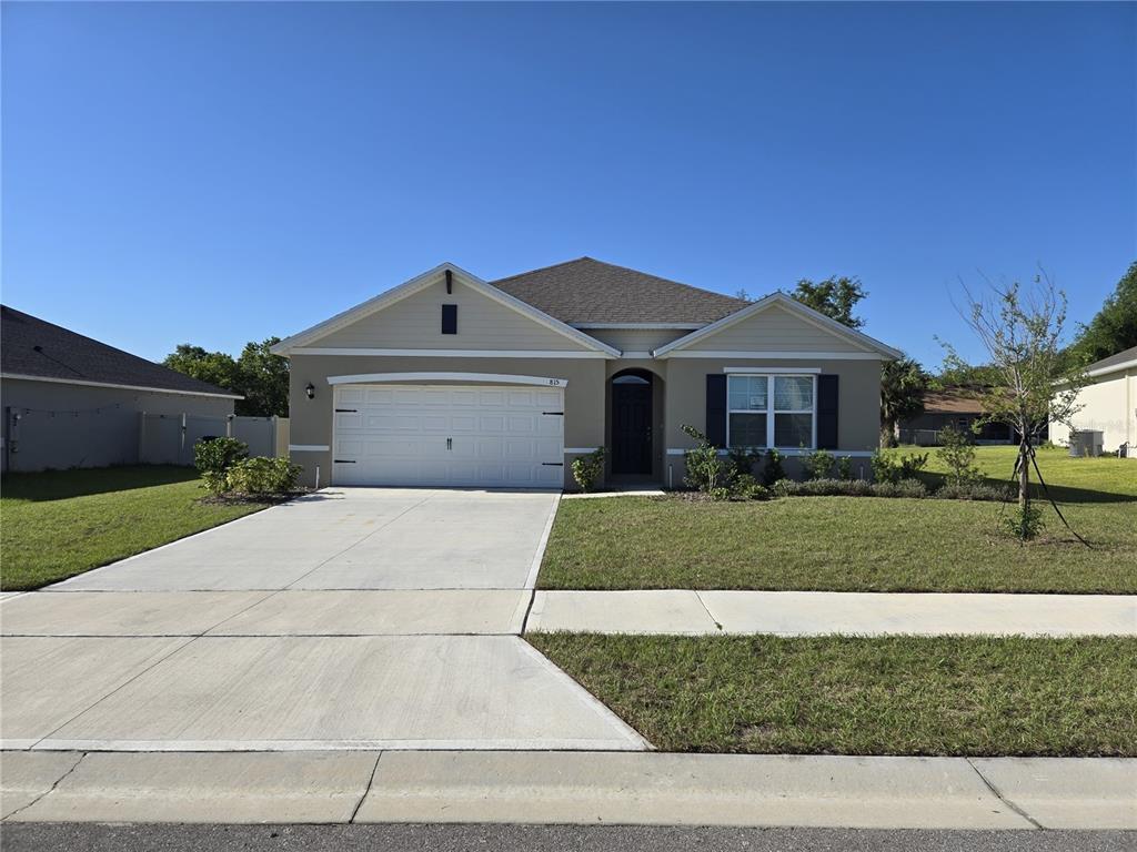 Foto principal - 815 Auburn Grv Ct