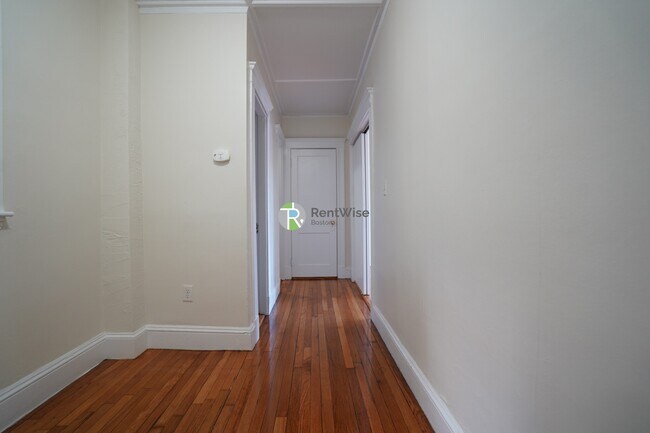 Foto del edificio - 1175 Boylston St