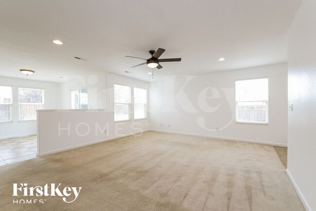 Building Photo - 243 Silver Spur Ct