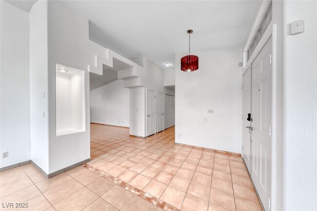 Foto del edificio - 6405 Break Point Ave