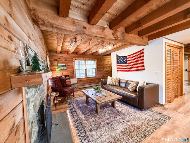 Foto del edificio - 37 Harris Rd