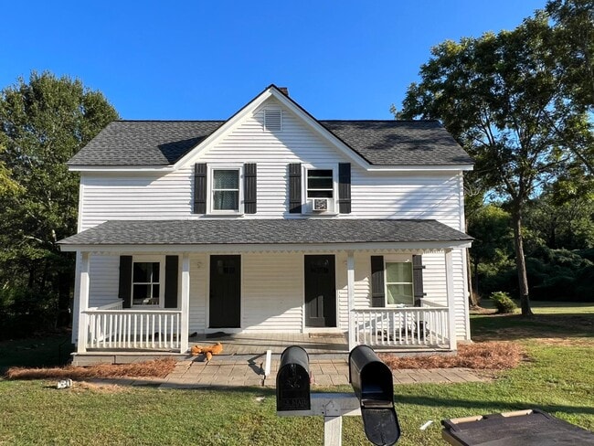 Photo - Branch Street, 33-34 House