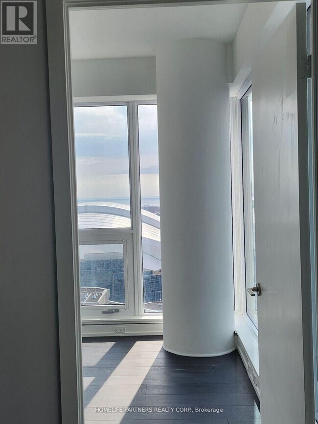 Photo du bâtiment - 55-3255 Mercer St