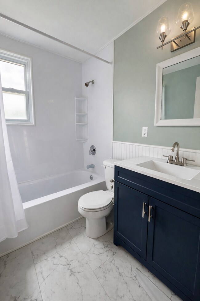 Foto del edificio - 7100 Nathan Hale Way