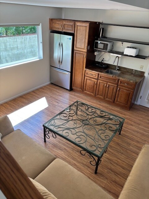 Vista desde el desván - 6126 Balcom Ave